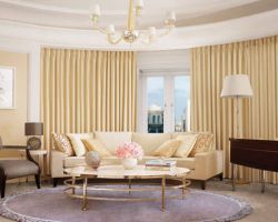 Corinthia Hotel London perto de East End