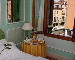 Hotel Arlecchino Veneza  3