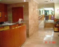 Hotel Moderno Barcelona  2